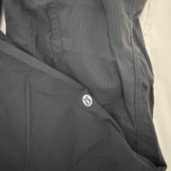 Lululemon pants - Picture 3 of 4